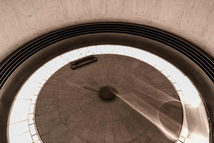 Foucault Pendulum in lobby of Griffith Observatory