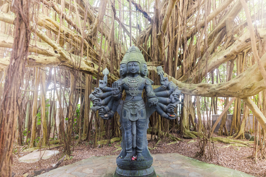 Kauai Hindu Monastery